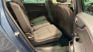2016 Vauxhall Zafira Tourer 2.0 Cdti Sri Diesel 7 Seater Blue 5dr 10 Stamps in Blue — image 6