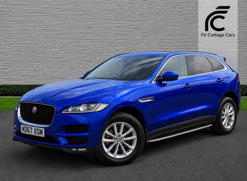 2017 Jaguar F-Pace 2.0 D180 Prestige Auto AWD Euro 6 (s/s) 5dr in Blue — image 1