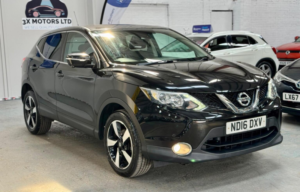 2016 Nissan Qashqai 1.5 Dci N-Connecta 2WD Euro 6 (s/s) 5dr in Black — image 2