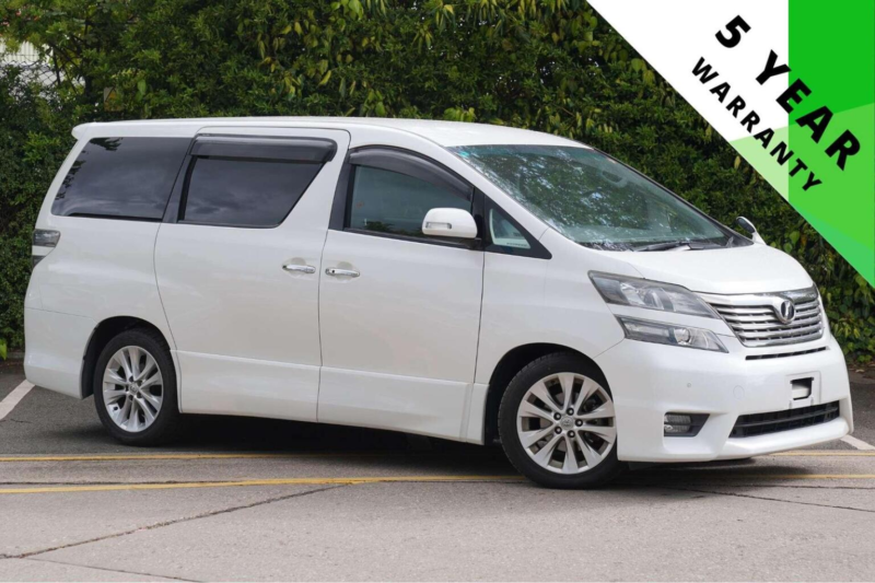 2010 Toyota Vellfire 2.4 Z Platinum Selection 5dr 7 Seats in White — image 1