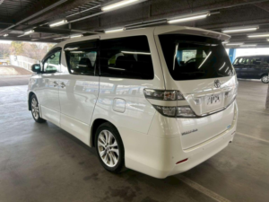 2010 Toyota Vellfire 2.4 Z Platinum Selection 5dr 7 Seats in White — image 4