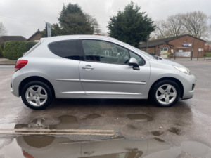 2012 Peugeot 207