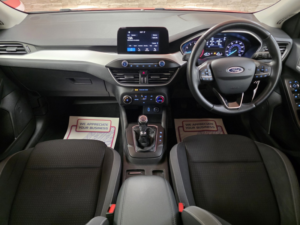 2018 Ford Focus 1.0t Ecoboost Zetec Hatchback 5dr Petrol Manual Euro 6 (s/s) (100 Ps) in Red — image 6