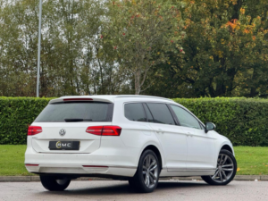 2018 Volkswagen Passat 1.6 Tdi Gt DSG Euro 6 (s/s) 5dr in White — image 3
