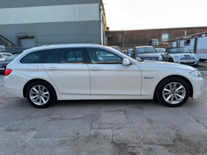 2011 BMW 5 Series 2.0 520d Se Touring Steptronic Euro 5 5dr in White — image 5
