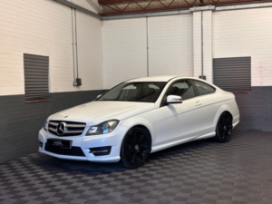 2013 Mercedes-Benz C Class 2.1 C220 Cdi Blueefficiency Amg Sport Coupe 2dr Diesel G-Tronic+ Euro 5 (s/s) (170 Ps) in White — image 3