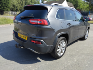 2015 Jeep Cherokee 2.2 Cherokee 2.2 Mjii 200hp Limited 4WD 9 Spd Auto in Grey — image 6