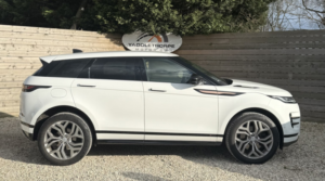 2021 Land Rover Range Rover Evoque 2.0 D200 Mhev R-Dynamic Se in White — image 2