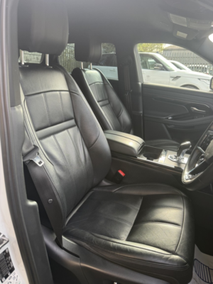 2021 Land Rover Range Rover Evoque 2.0 D200 Mhev R-Dynamic Se in White — image 5