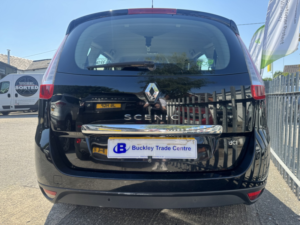 2013 Renault Grand Scenic 1.5 Dci Energy Dynamique Tomtom in Black — image 4