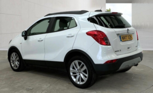 2017 Vauxhall Mokka X 1.4i Turbo Design Nav Auto Euro 6 5dr in White — image 3