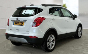 2017 Vauxhall Mokka X 1.4i Turbo Design Nav Auto Euro 6 5dr in White — image 4