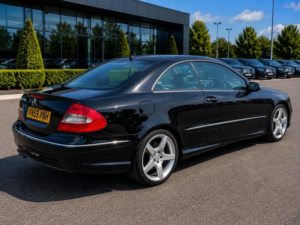 2009 Mercedes-Benz Clk 3.0 Clk280 Sport 7g-Tronic 2dr in Black — image 4