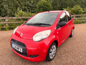 2010 Citroen C1 1.0i Vt Euro 4 5dr in Red — image 4