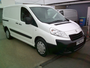 2016 Peugeot Expert 2.0 Hdi Professional in White — image 3