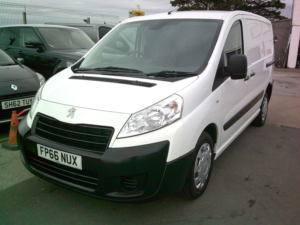 2016 Peugeot Expert 2.0 Hdi Professional in White — image 5