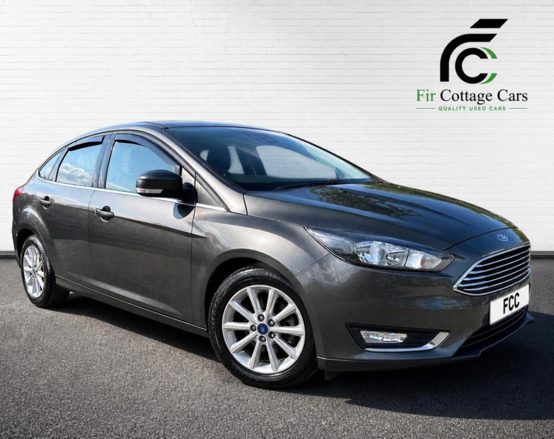 2016 Ford Focus 1.5 Tdci Titanium Euro 6 (s/s) 5dr in Grey — image 1