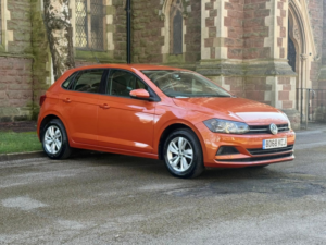 2018 Volkswagen Polo 1.0 Tsi Se in Orange — image 4