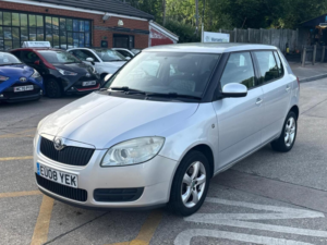 2008 Skoda Fabia 1.9 Tdi Pure Drive 2 5dr in Silver — image 2
