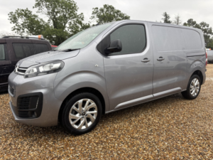 2022 Citroen Dispatch 2.0 Bluehdi 1400 Driver Pro M in Grey — image 5
