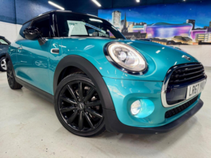2017 MINI Hatch