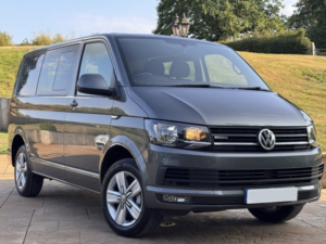 2019 Volkswagen Transporter 2.0 Bitdi T32 Highline in Grey — image 2