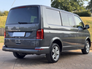 2019 Volkswagen Transporter 2.0 Bitdi T32 Highline in Grey — image 5