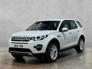 2016 Land Rover Discovery Sport 2.0 Td4 Hse Auto 4WD Euro 6 (s/s) 5dr in White — image 4