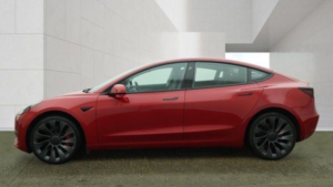 2023 Tesla Model 3 (dual Motor) Performance Saloon 4dr Electric Auto 4wde (performance Upgrade) (449 Bhp) in Red — image 4