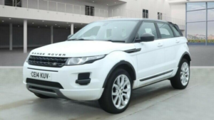 2014 Land Rover Range Rover Evoque 2.2 Sd4 Pure 4WD Euro 5 (s/s) 5dr in White — image 2