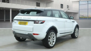 2014 Land Rover Range Rover Evoque 2.2 Sd4 Pure 4WD Euro 5 (s/s) 5dr in White — image 4