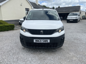 2021 Peugeot Partner 1.5 Bluehdi 1000 Professional in White — image 2