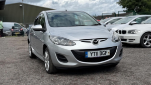 2011 Mazda Mazda2 1.3 Tamura Euro 5 5dr in Silver — image 2