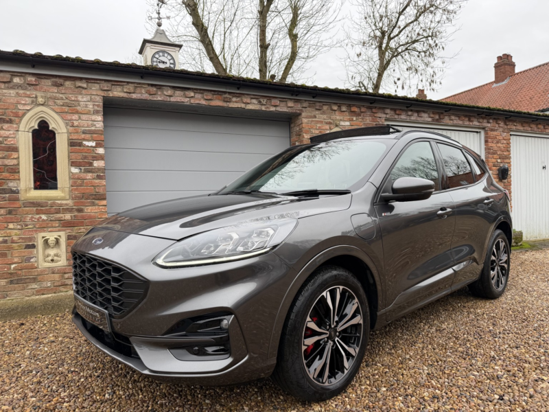 2022 Ford Kuga 2.5 Kuga St-Line X Edition 5 Door 2.5 Duratec PHEV 225ps Fwd CVT Automatic in Grey — image 1