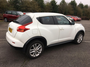 2013 Nissan Juke 1.6 Acenta Premium Euro 5 (s/s) 5dr in White — image 6