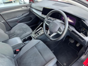 2023 Volkswagen Golf 2.0 Tdi Style DSG Euro 6 (s/s) 5dr in Red — image 6