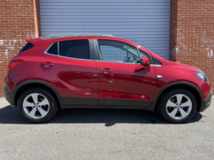 2015 Vauxhall Mokka 1.6 Cdti Ecoflex Se in Red — image 3