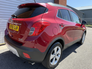 2015 Vauxhall Mokka 1.6 Cdti Ecoflex Se in Red — image 4