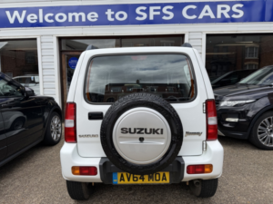 2014 Suzuki Jimny 1.3 Vvt Sz3 in White — image 2