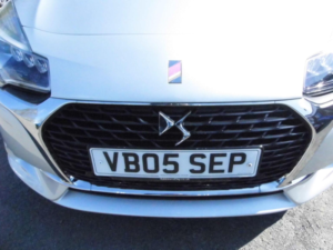 2018 Ds Automobiles Ds 3 1.2 Puretech Performance Line Eat6 Euro 6 (s/s) 3dr in Silver — image 5