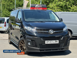 2023 Vauxhall Vivaro 1.5 Vivaro Prime 1.5d 100 M6 S/s L1h1 2900 Panel Van in Black — image 4