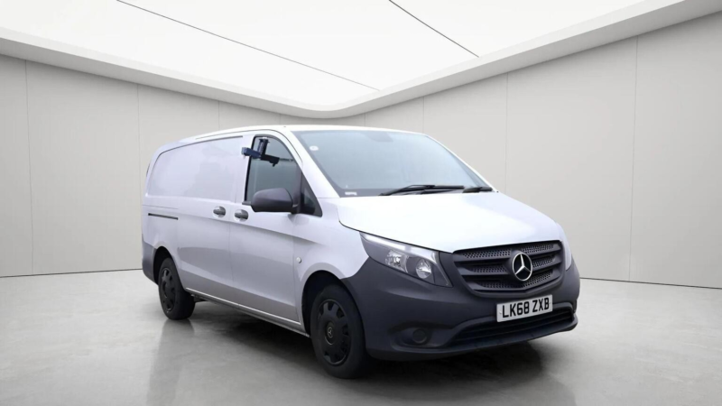 2018 Mercedes-Benz Vito 1.6 111 Cdi Fwd L2 Euro 6 6dr in Silver — image 1