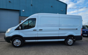 2016 Ford Transit 2.2 Tdci 350 Rwd L3 H2 Euro 5 5dr in White — image 3