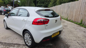 2011 Kia Rio 1.4 2 Euro 5 5dr in White — image 4