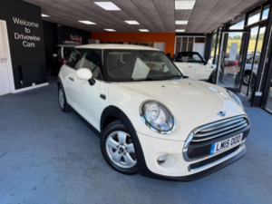2015 MINI Hatch