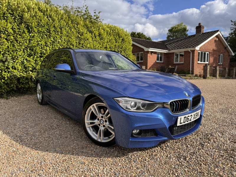 2012 BMW 3 Series 2.0 320d M Sport Touring in Blue — image 1