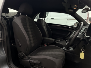 2014 Volkswagen Beetle 2.0 Tdi Sport in Grey — image 5