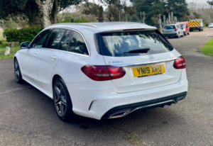 2019 Mercedes-Benz C Class 1.6 C200d Amg Line (premium) G-Tronic+ Euro 6 (s/s) 5dr in White — image 4