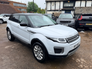 2017 Land Rover Range Rover Evoque Ed4 Se in White — image 6