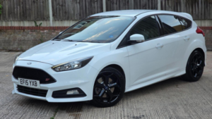 2015 Ford Focus 2.0t Ecoboost St-2 Euro 6 (s/s) 5dr in White — image 1